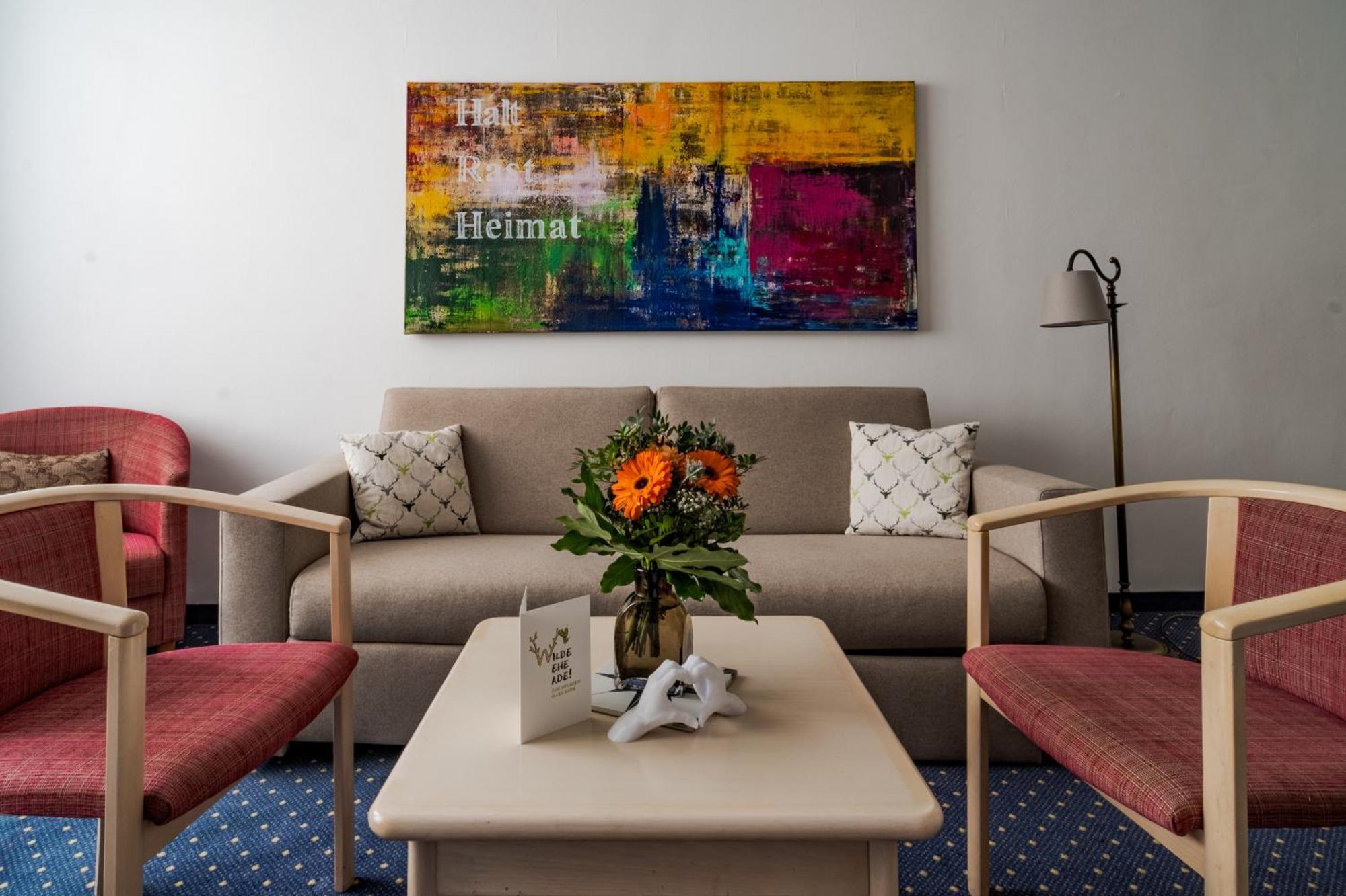 Hotel Goldener Hirsch 카우프보이렌 외부 사진